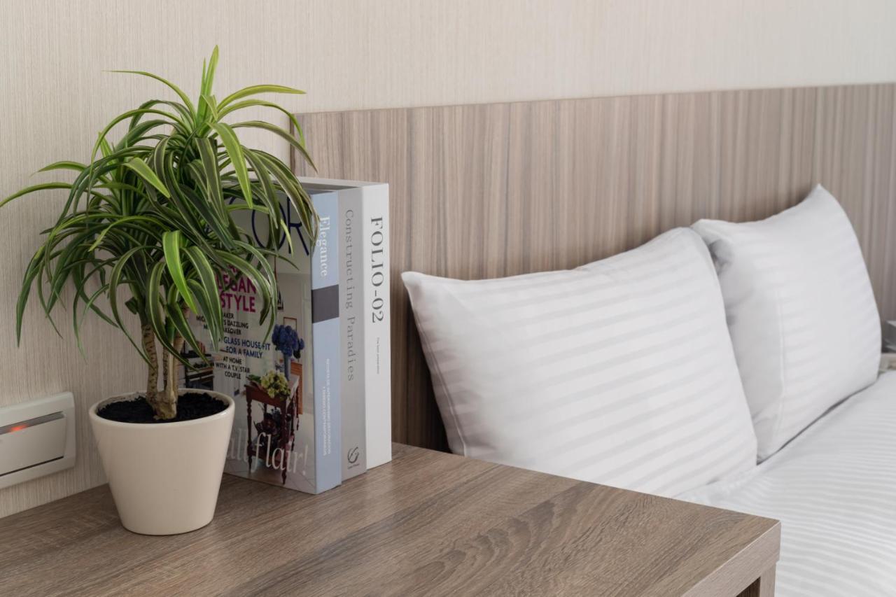 Hotel Brown - Chihkan Branch Тайнан Екстериор снимка